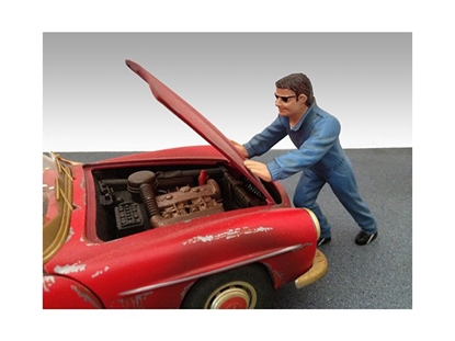 Picture of American Diorama 23790 Mechanic Ken Figure For 1:18 Diecast Model Car