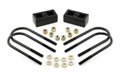 Picture of Pro Comp Suspension 58075 Pro Comp 1.5 Inch Rear Lift Block with U-Bolt Kit - 58075