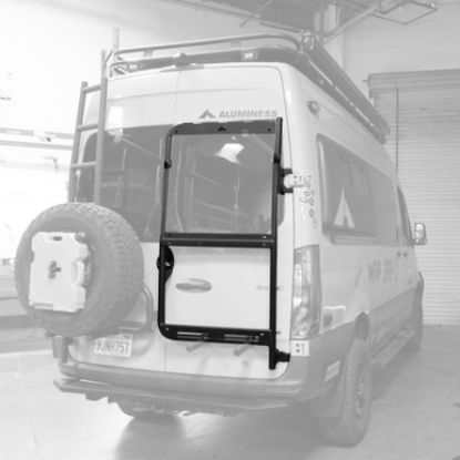 Picture of Aluminess Vehicle-Mounted Ladder - 210760