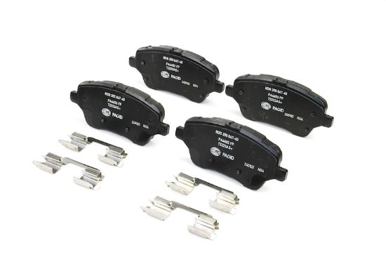 Picture of HELLA Brakes Disc Brake Pad Set - 355047401