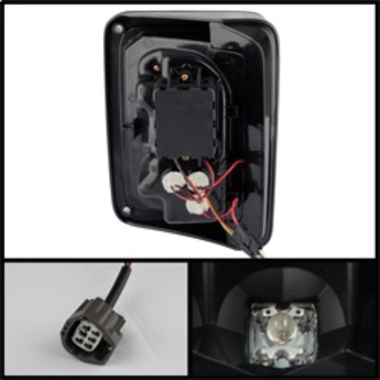 Picture of Spyder Auto Tail Light Set - 5070395
