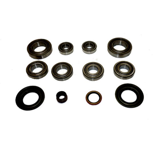Picture of USA Standard Gear Manual Transmission Bearing and Seal Overhaul Kit - ZMBK210C