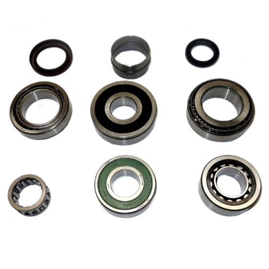 Picture of USA Standard Gear Manual Transmission Bearing and Seal Overhaul Kit - ZMBK475WS