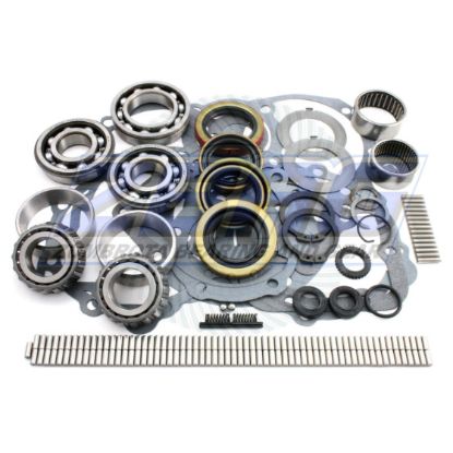 Picture of USA Standard Gear Transfer Case Bearing and Seal Overhaul Kit - ZTBK205GDM4