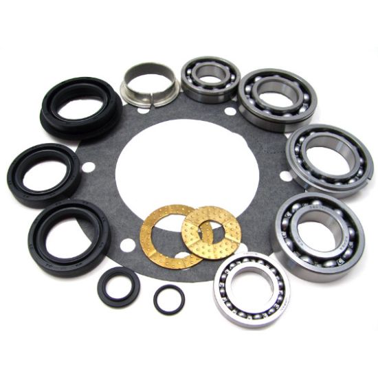 Picture of USA Standard Gear Transfer Case Bearing and Seal Overhaul Kit - ZTBK4404
