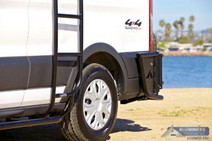 Picture of Aluminess Vehicle-Mounted Ladder - 210275.1
