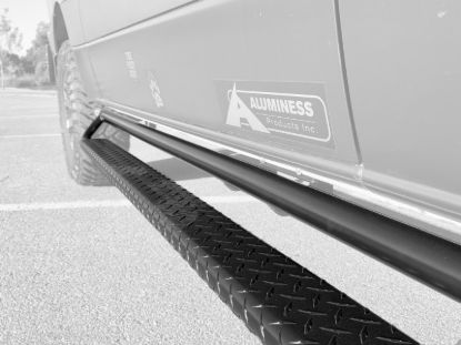 Picture of Aluminess Step Nerf Bar - 210304.1