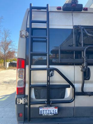 Picture of Aluminess Vehicle-Mounted Ladder - 210567.1