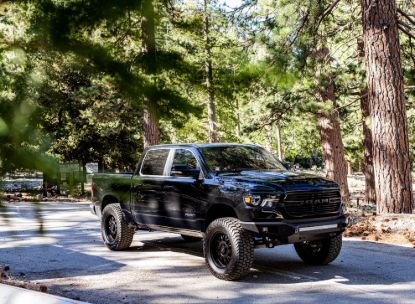 Picture of Body Armor 4x4 Bumper - DG-19343