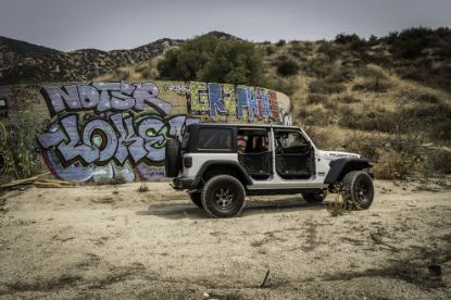 Picture of Body Armor 4x4 Door - JL-6149