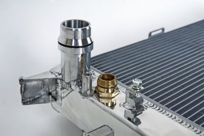Picture of CSF Cooling - Racing & High Performance Division Radiator - 7091