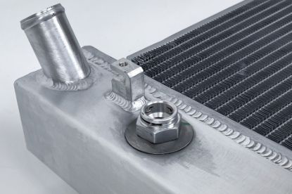 Picture of CSF Cooling - Racing & High Performance Division Radiator - 7223