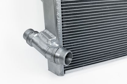 Picture of CSF Cooling - Racing & High Performance Division Radiator - 7242