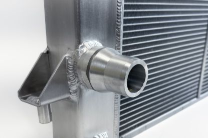 Picture of CSF Cooling - Racing & High Performance Division Radiator - 8094