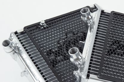 Picture of CSF Cooling - Racing & High Performance Division Radiator - 8190