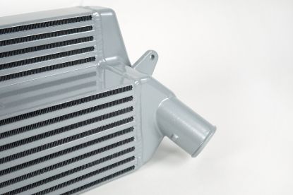 Picture of CSF Cooling - Racing & High Performance Division Intercooler - 8192