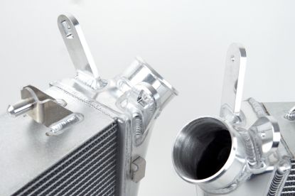 Picture of CSF Cooling - Racing & High Performance Division Intercooler - 8194