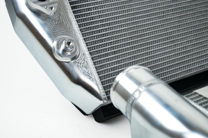 Picture of CSF Cooling - Racing & High Performance Division Intercooler - 8210