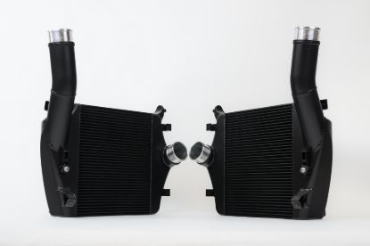 Picture of CSF Cooling - Racing & High Performance Division Intercooler - 8211