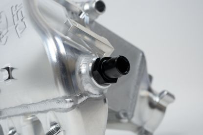 Picture of CSF Cooling - Racing & High Performance Division Intercooler - 8233B