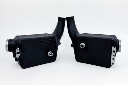 Picture of CSF Cooling - Racing & High Performance Division Intercooler - 8351