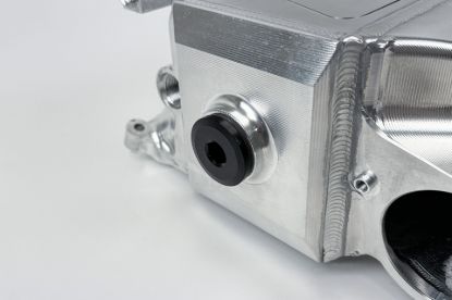 Picture of CSF Cooling - Racing & High Performance Division Intercooler - 8400