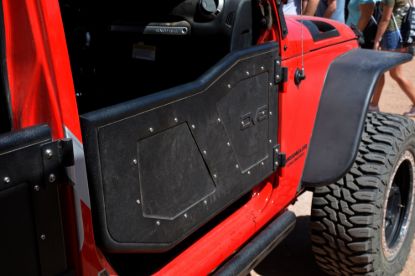 Picture of DV8 Offroad Door - RDSTTB-01F