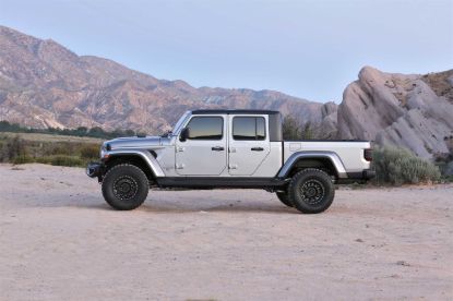 Picture of Fabtech Suspension Lift Kit - K4167M
