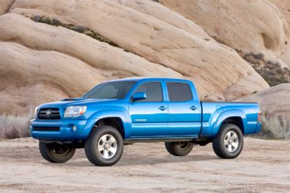 Picture of Fabtech Suspension Lift Kit - K7032DL