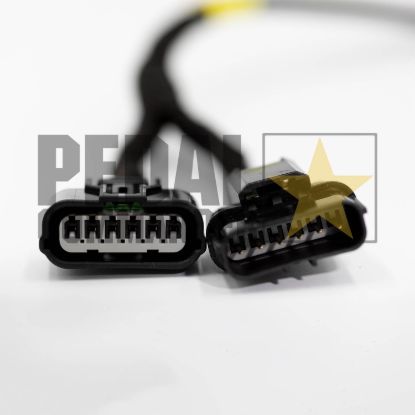 Picture of Pedal Commander Electronic Throttle Controller - 20-HND-CVC-01
