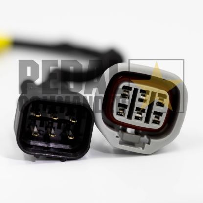 Picture of Pedal Commander Electronic Throttle Controller - 37-LXS-L4X-01