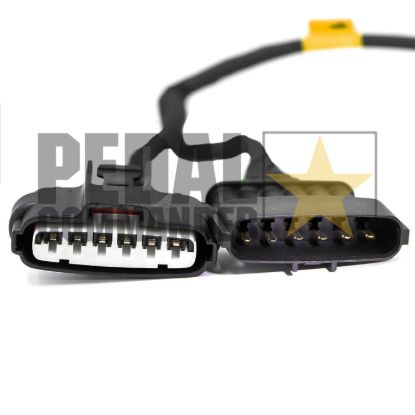 Picture of Pedal Commander Electronic Throttle Controller - 48-SZK-GVT-01
