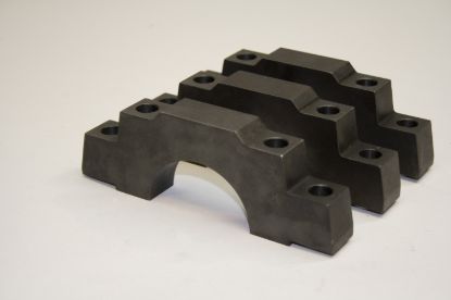 Picture of PRW Engine Crankshaft Main Bearing Cap - 1735003