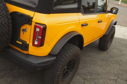 Picture of Smittybilt Fender - 61771W