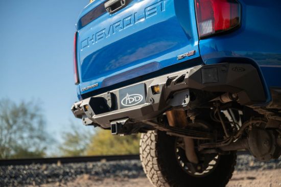 A.DESERT DES OUR REAR BUMPER FEATURES A KNIFE ED - R580195090