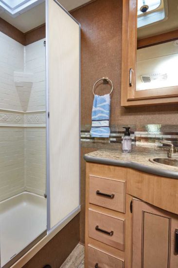 AP PRODUCTS REPLACEMENT RETRACTABLE SHOWER DOOR - 0153301
