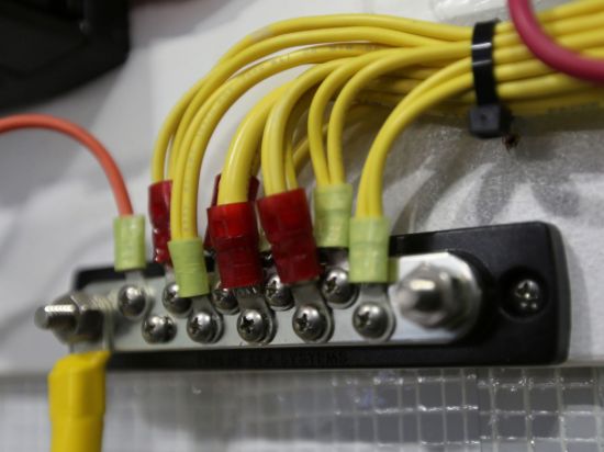 BLUE SEA BUSBAR 10 GANG COMMON BUS - 2300BSS