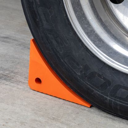 BUYERS PROD POLY WHEEL CHOCK 8X11X8 - WC8118