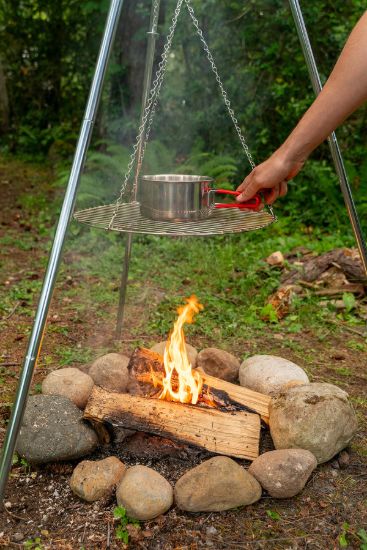 COGHLAN'S TRI-POD GRILL & LANTERN H - 9340