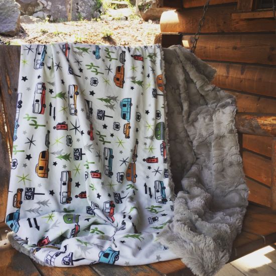 CAMP CASUAL THE THROW ROAD TRIP GREY 50X60 - CC005RTG