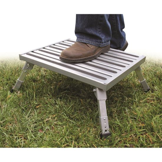 CAMCO STEP STOOL  ALUM PLATFORM - 43676