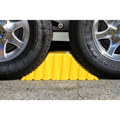 CAMCO TANDEM WHEEL CHOCK (E/F) - 44435