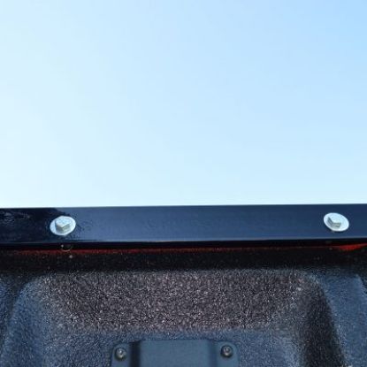 CATTLEMAN BO WINDOW GUARD W/ WINDOW CUT - CR210BO