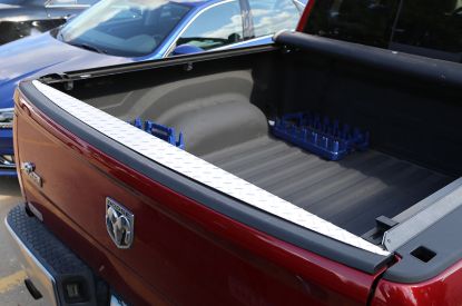 DEE ZEE TAILGATE PROTECTOR - 2145