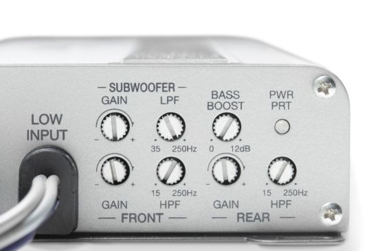 CLARION COMPACT 5-CHANNEL SYSTEM AMPLIFIER - 0100322100