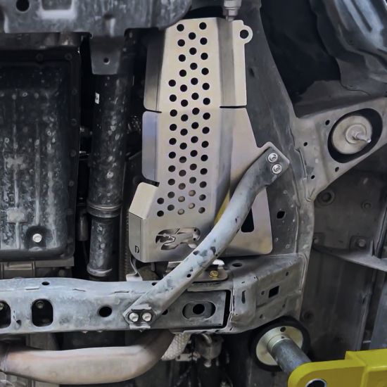 CALI RAISED SKID PLATE - CR3896