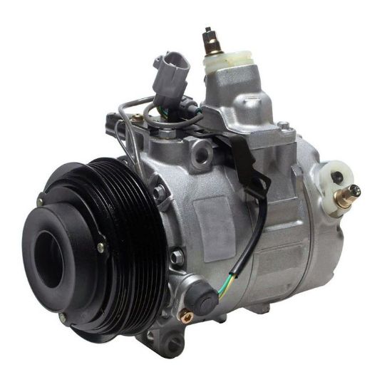 DENSO NEW COMPRESSOR W/ CLUTCH - 4711343