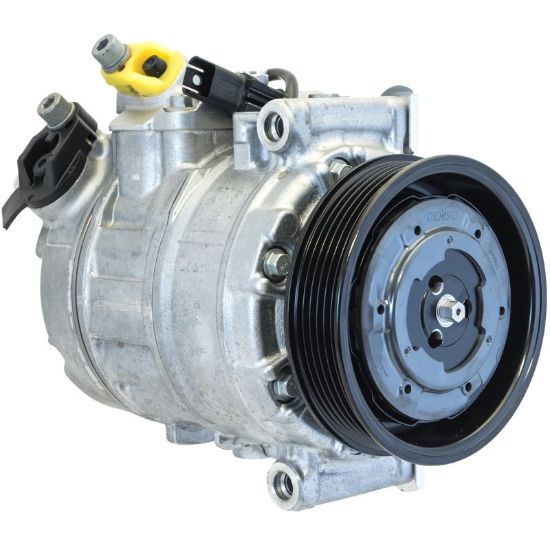 DENSO NEW COMPRESSOR W/ CLUTCH - 4711529