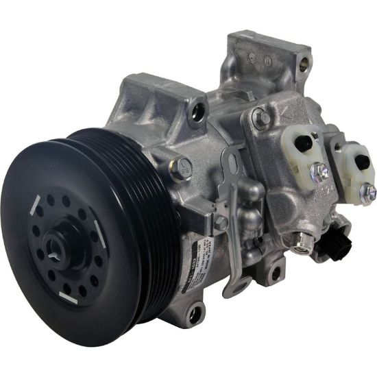 DENSO NEW COMPRESSOR W/ CLUTCH - 4711632