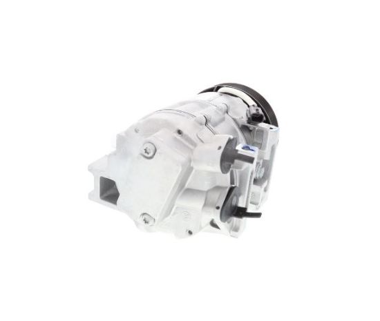DENSO NEW COMPRESSOR W/ CLUTCH - 4715003